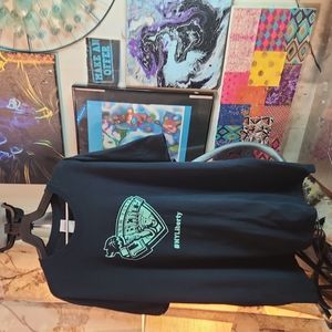 GiLDAN New York Graphic Tee